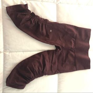 Lululemon maroon cropped leggings